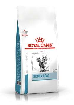 Royal Canin FELINE SKIN & COAT 1.5kg - Пълноценна храна за котки в зряла възраст от кастрацията до 7 години